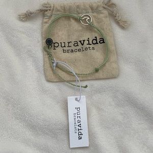 {Pura Vida} NWT Mint Green Wave Bracelet